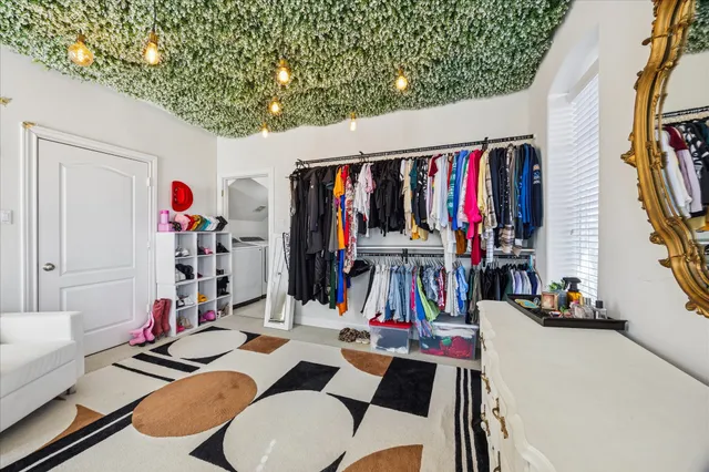 $389,000 | 2207 Austin Street, Houston, TX 77002