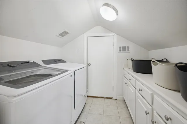 $389,000 | 2207 Austin Street, Houston, TX 77002