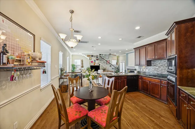 $389,000 | 2207 Austin Street, Houston, TX 77002