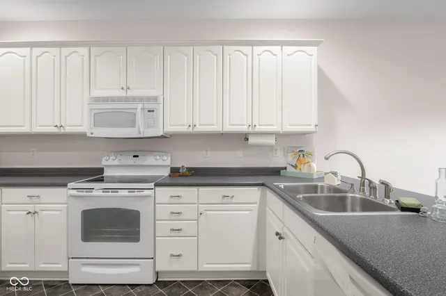 $369,000 | 5157 Marco Drive, Columbus, IN 47203