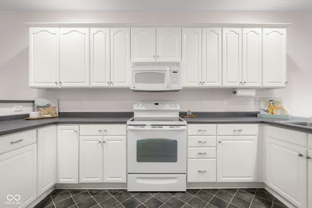 $369,000 | 5157 Marco Drive, Columbus, IN 47203