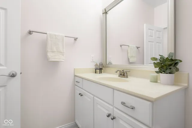 $369,000 | 5157 Marco Drive, Columbus, IN 47203