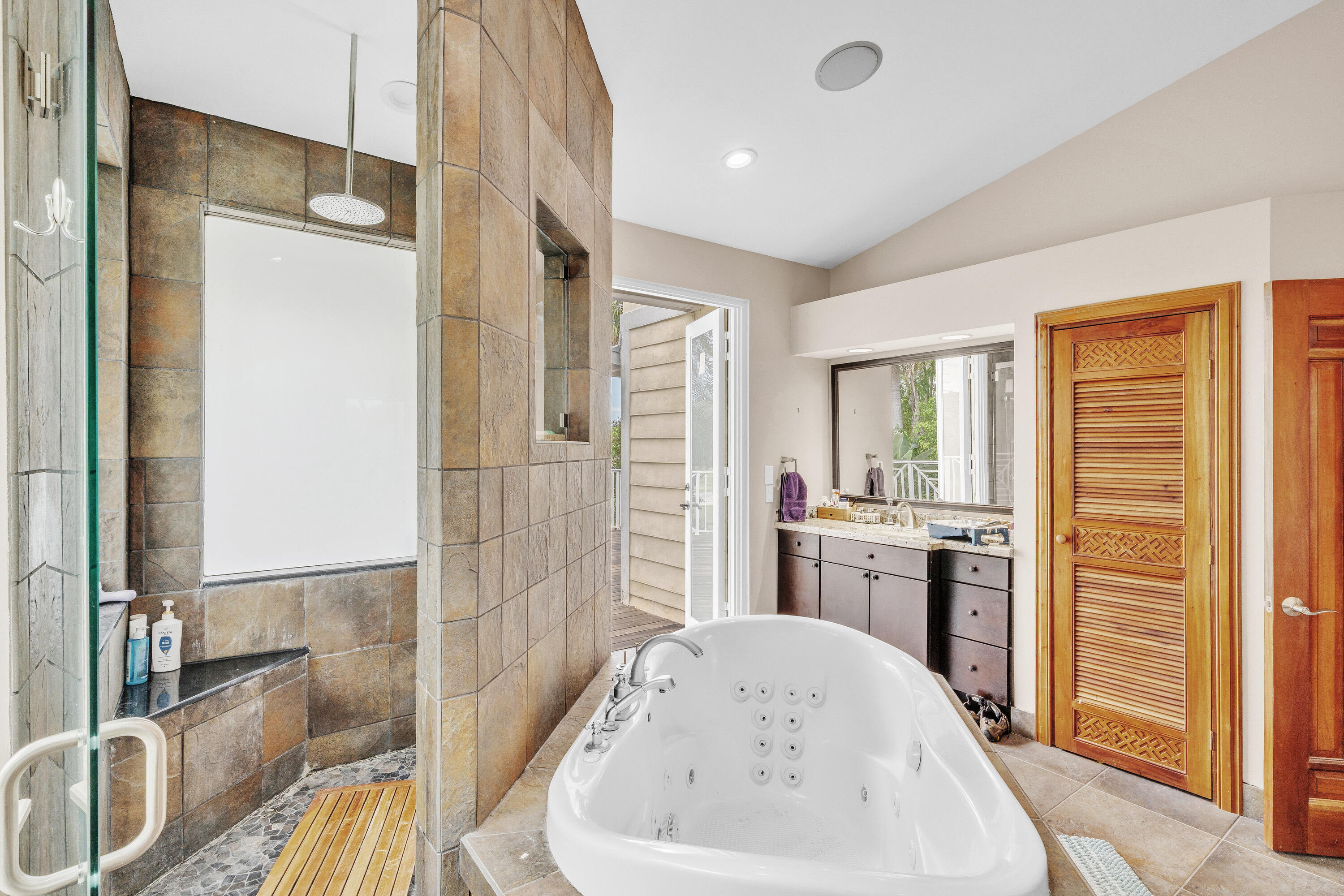 5844 Pinebrook Drive Boca Raton, FL 33433 - Photo 59 of 104 21 Primary Bathroom (3)
