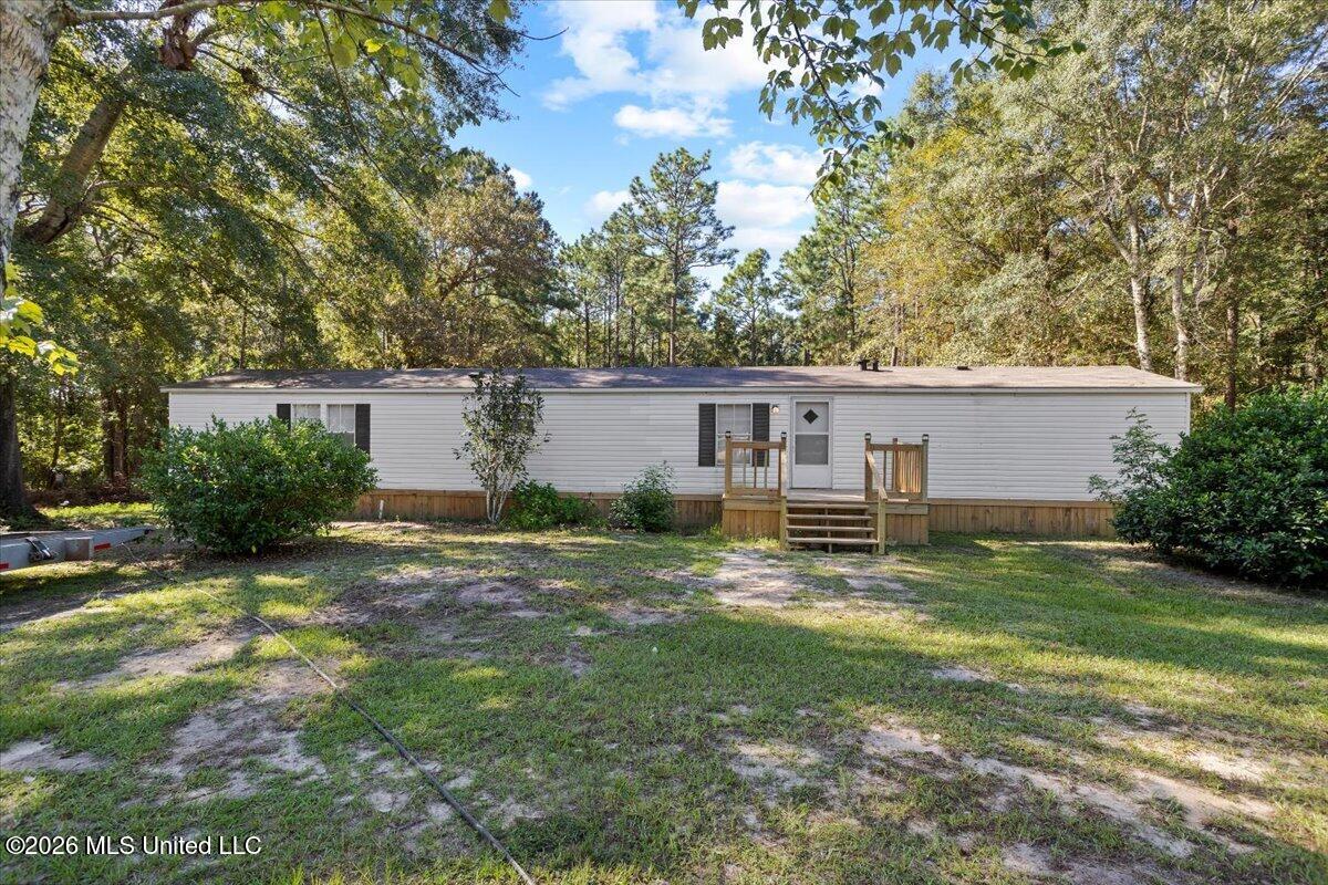 28 Herrington Road Wiggins, MS 39577 - Photo 2 of 31 01-HJ0A0150