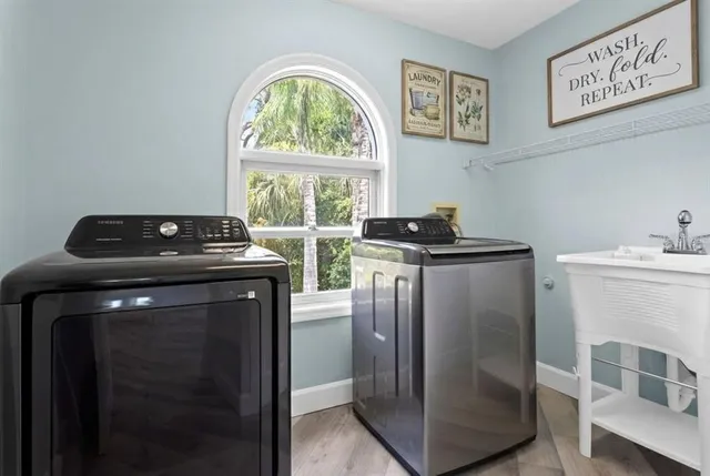 $3,175,000 | 504 Hillsborough Street, Palm Harbor, FL 34683