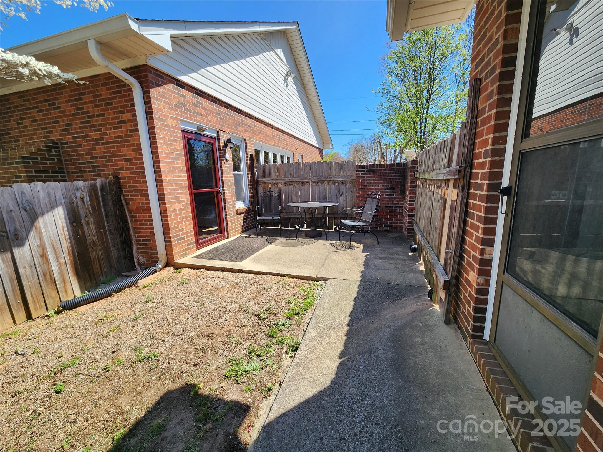 1301 Huckleberry Road Lincolnton, NC 28092 - Photo 35 of 39 Gallery Image 35