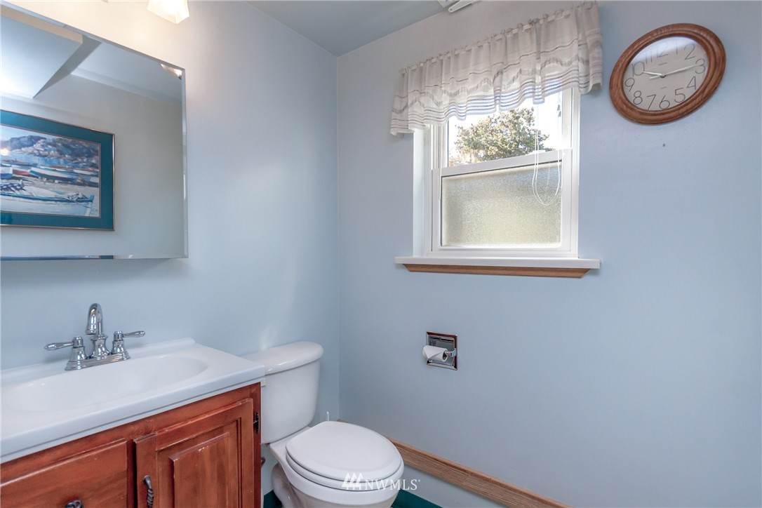 1409 South 27th Street Renton, WA 98055 - Photo 16 of 21