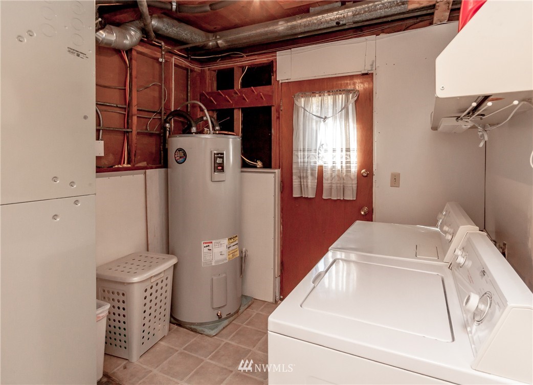 1409 South 27th Street Renton, WA 98055 - Photo 17 of 21