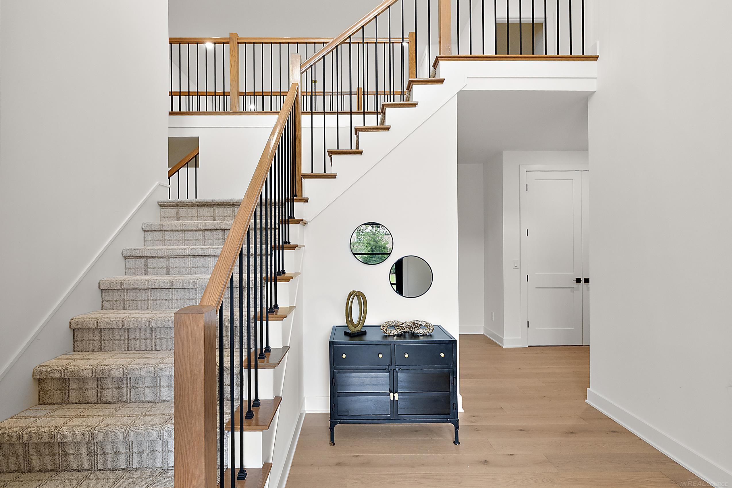 1051 East Avon Road Rochester Hills, MI 48307 - Photo 8 of 61 Gallery Image 8
