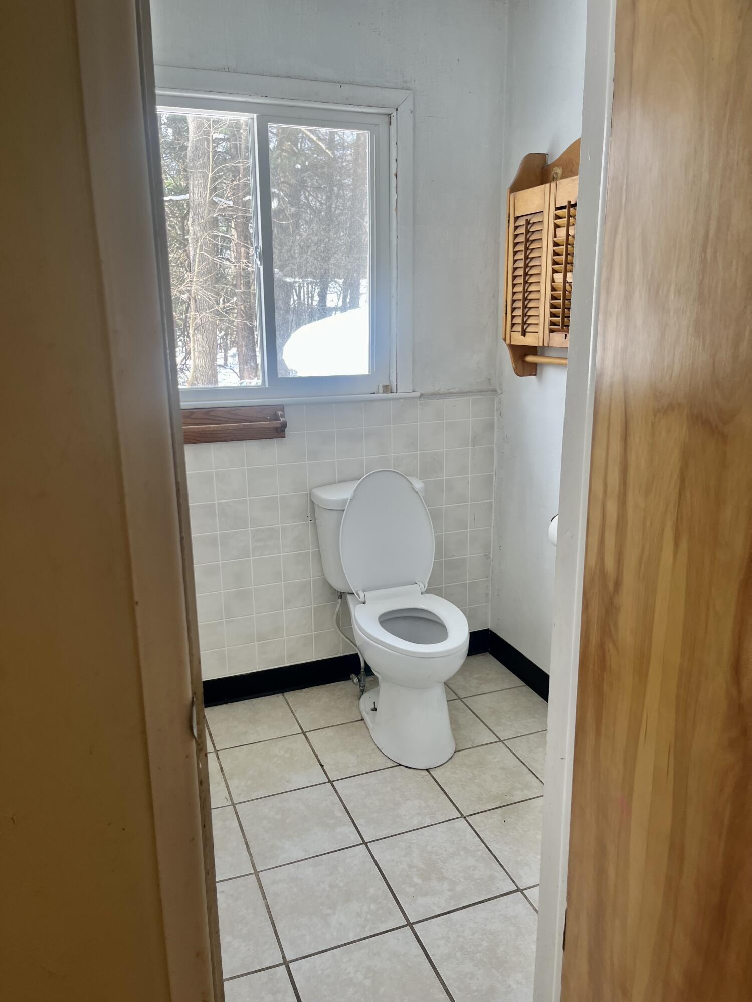 1055 Horton Road Muskegon, MI 49445 - Photo 8 of 9 IMG_4628