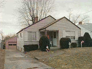 5875 North Gln Road Cincinnati, OH 45248 - Photo 1 of 1