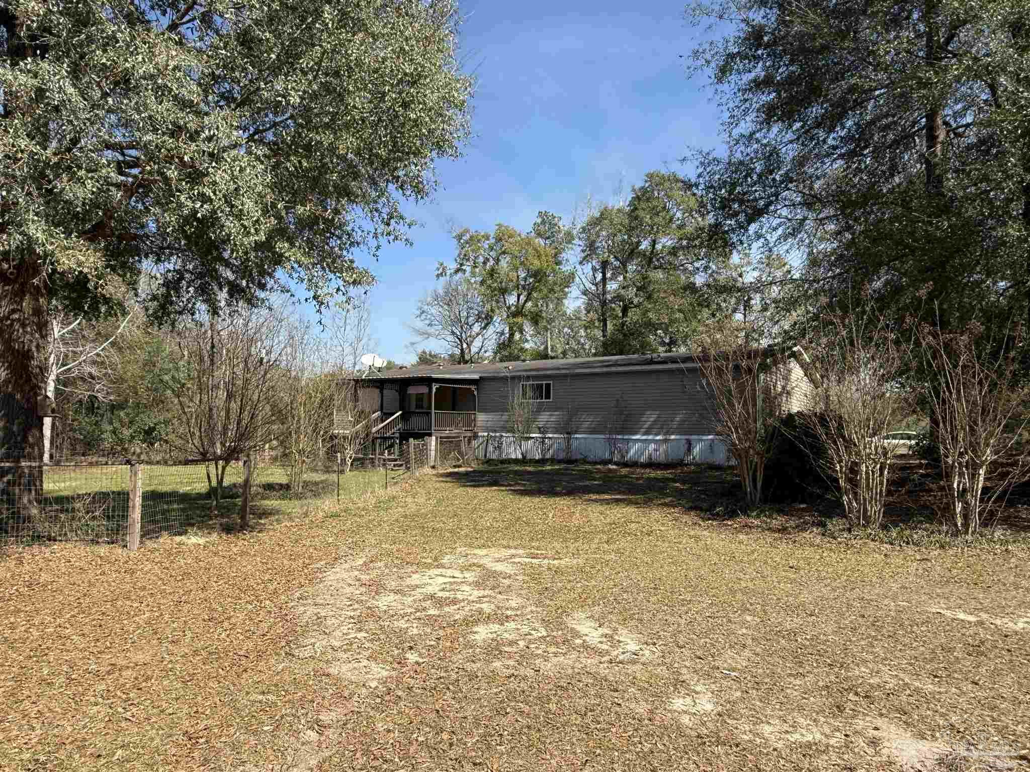 6601 Daniel Griffis Road Jay, FL 32565 - Photo 4 of 46