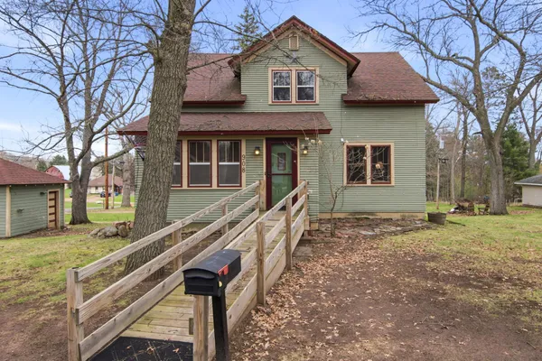 $205,000 | 908 Franklin Street, Spooner, WI 54801
