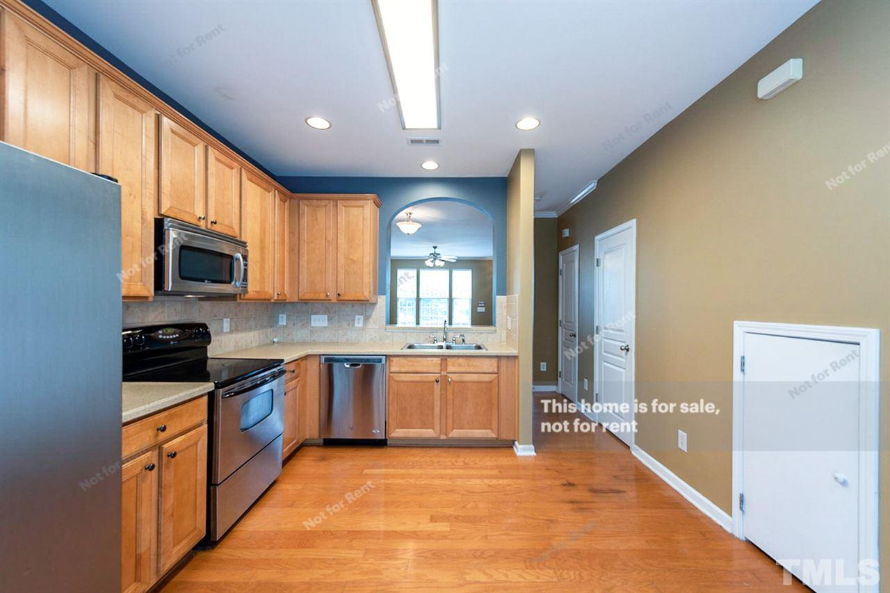 7819 Spungold Street Raleigh, NC 27617 - Photo 2 of 14 Gallery Image 2