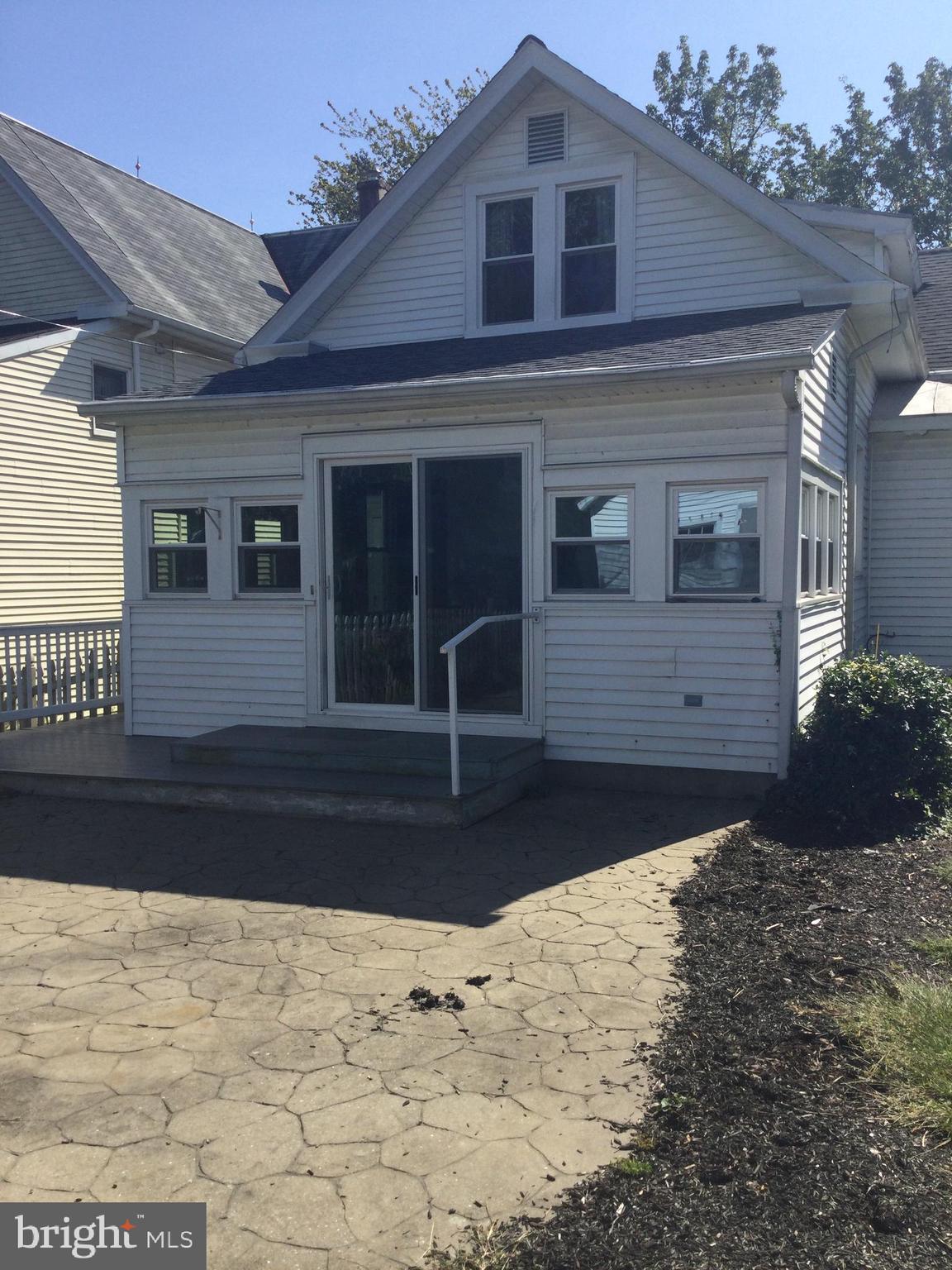 51 Front Street Lititz, PA 17543 - Photo 8 of 31