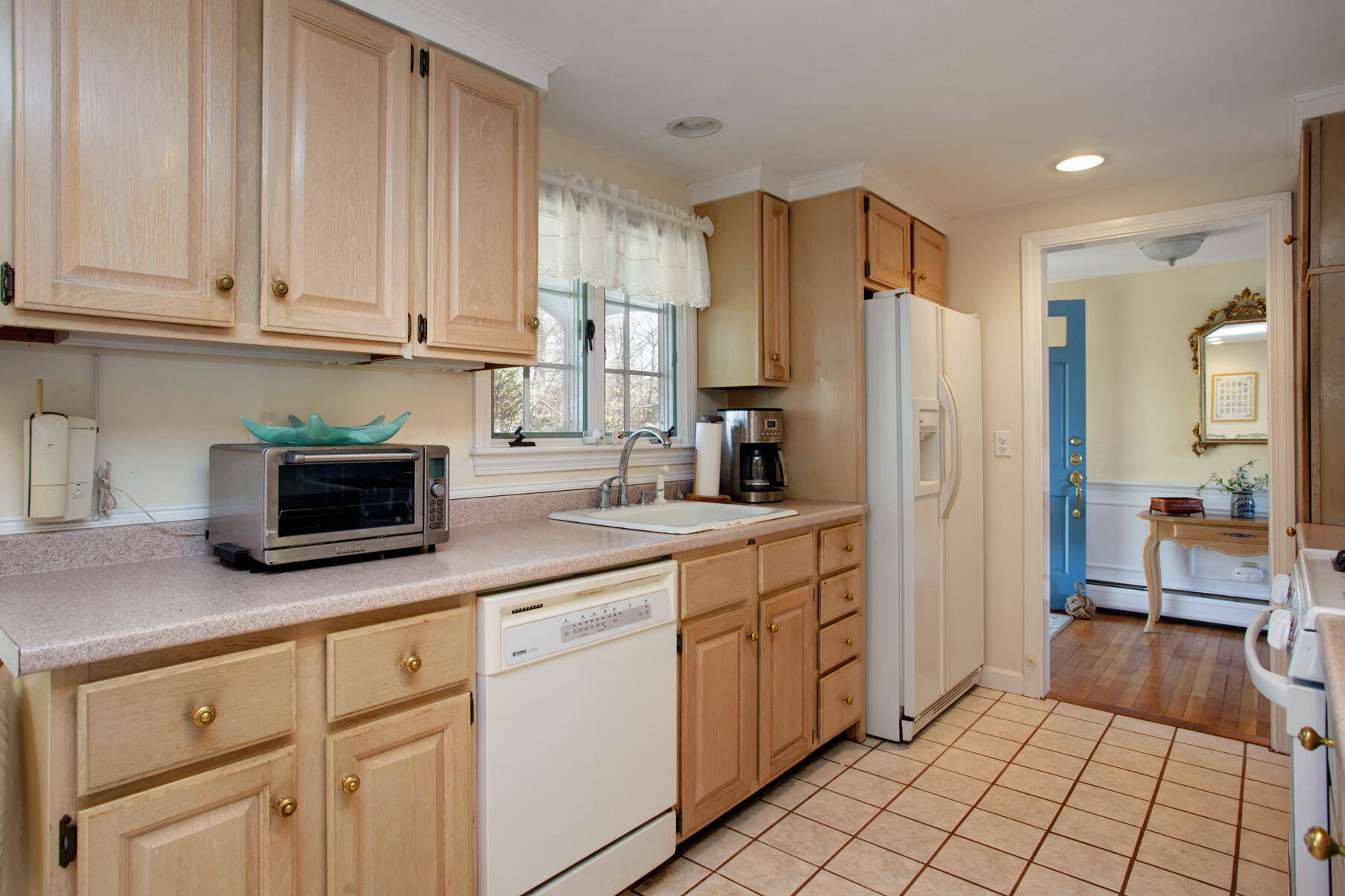 130 Holly Point Road Centerville, MA 02632 - Photo 18 of 36 Kitchen