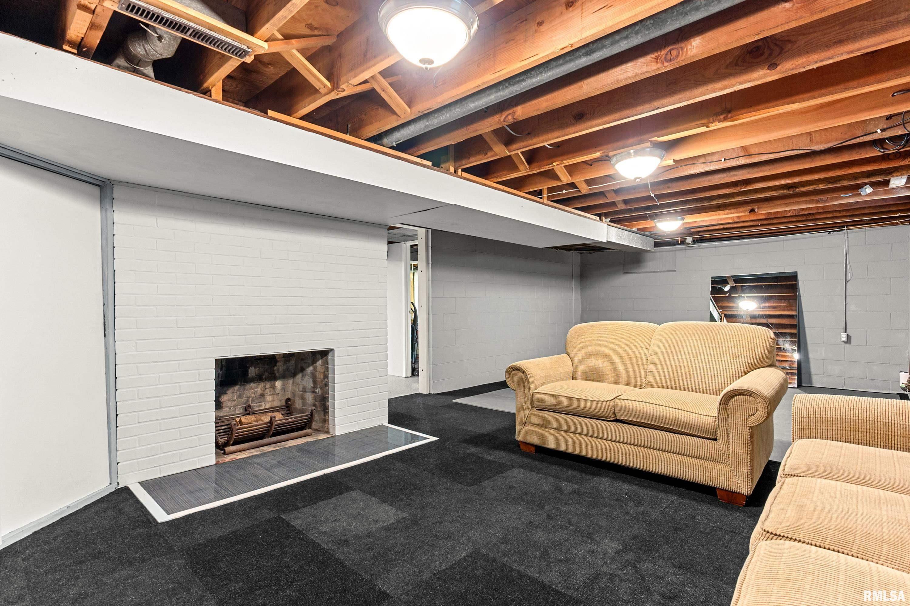 502 Spring Street Washington, IL 61571 - Photo 28 of 37 Gallery Image 28