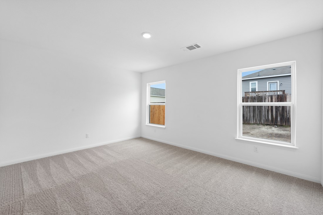 105 Morrison Drive Jarrell, TX 76537 - Photo 3 of 10 an empty room with a window