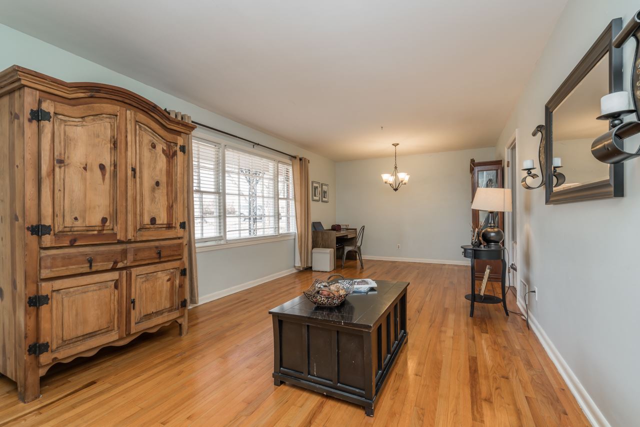 207 Wadsworth Road Spartanburg, SC 29301 - Photo 3 of 19 Gallery Image 3