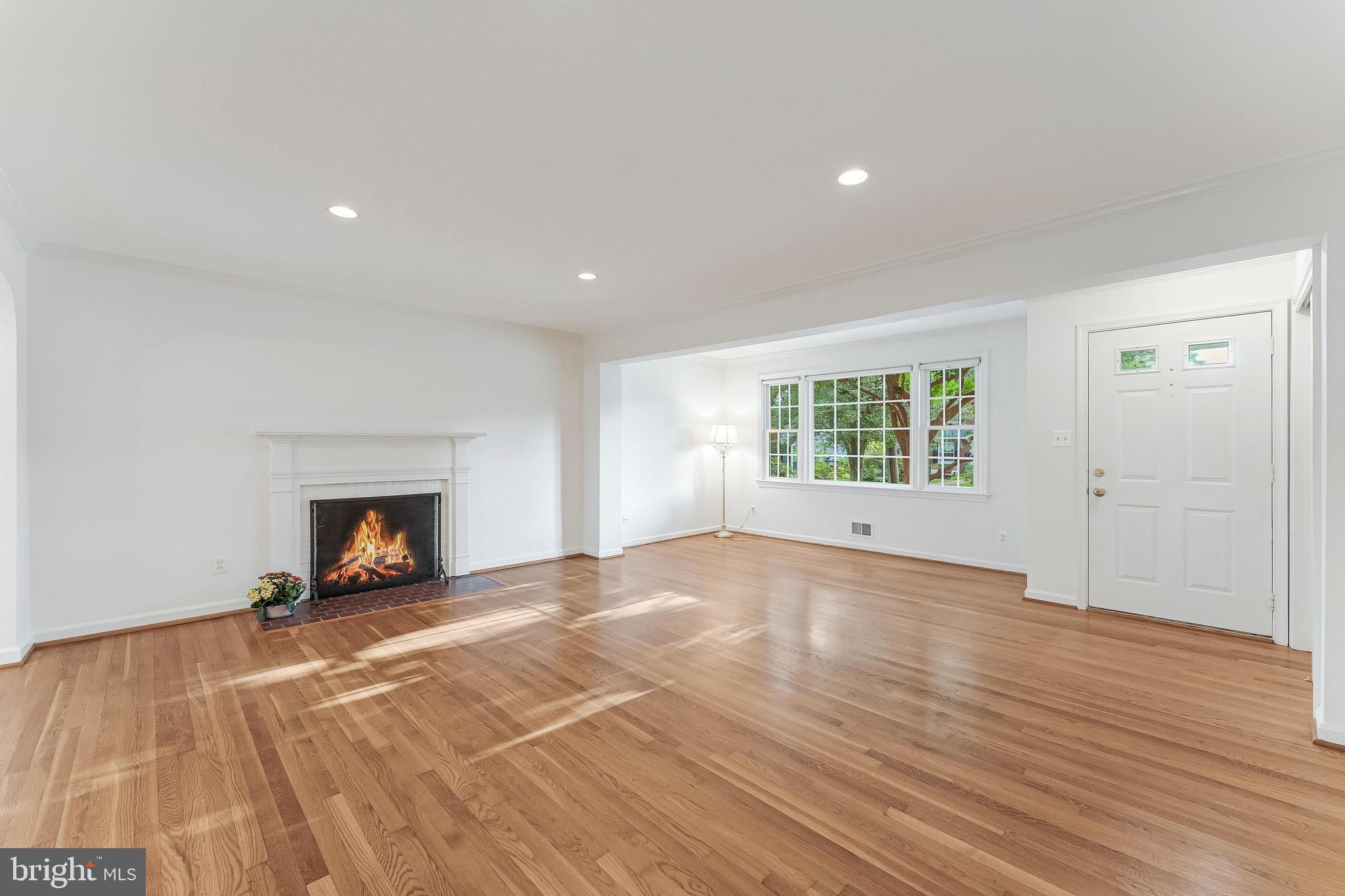 2807 Ridge Rd Drive Alexandria, VA 22302 - Photo 7 of 49 Gallery Image 7