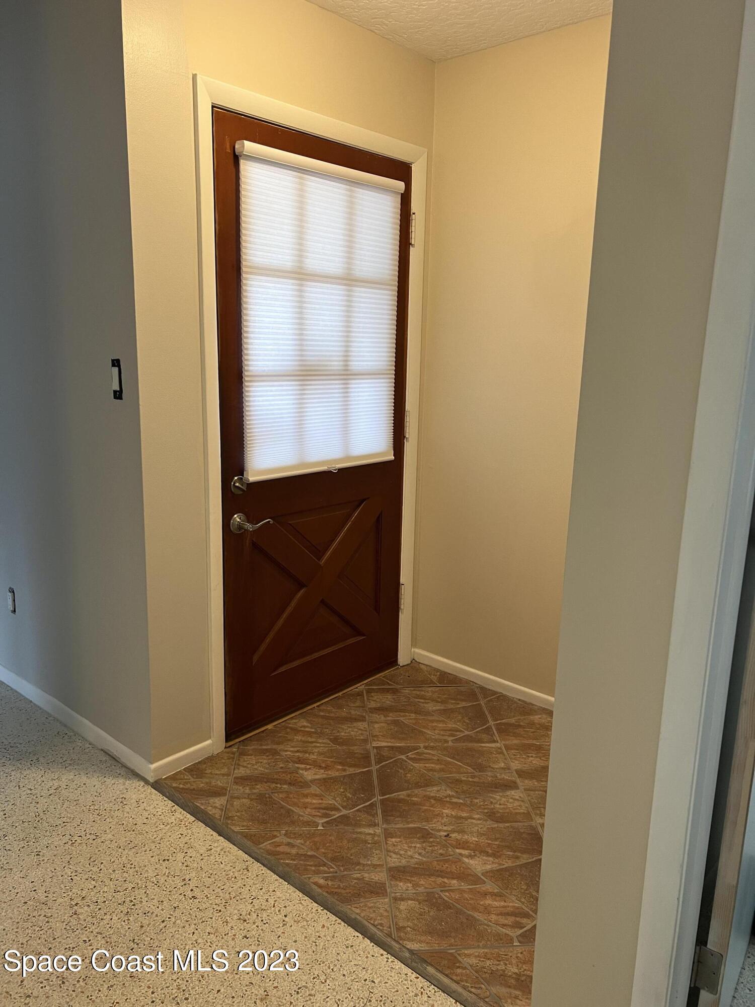 987 Kings Post Road Rockledge, FL 32955 - Photo 4 of 22 IMG-4399