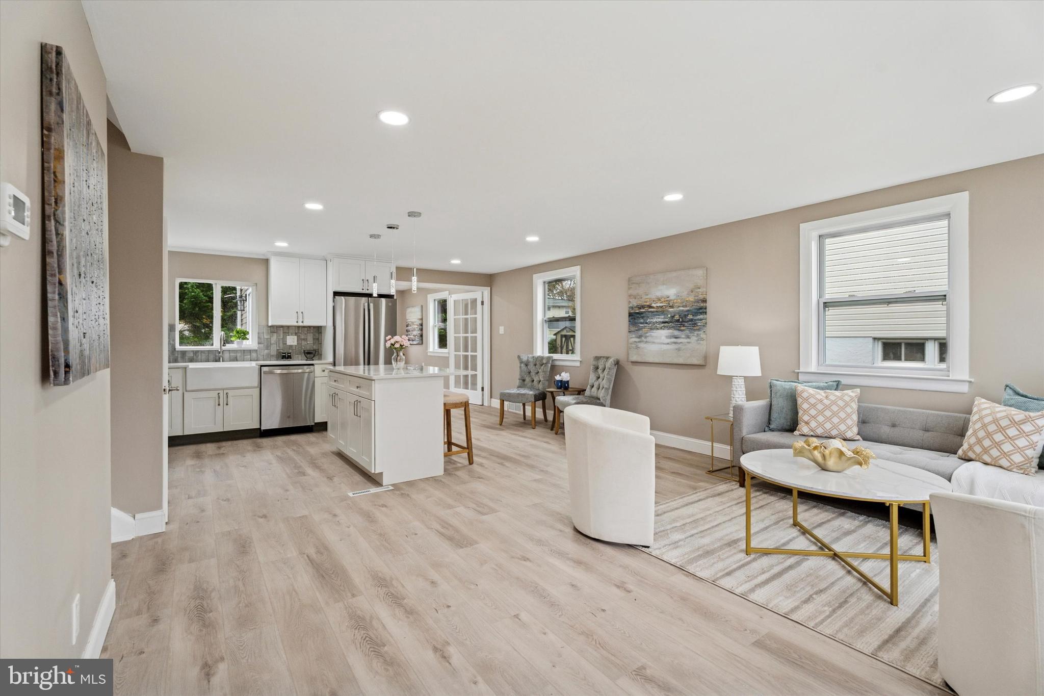 2710 East County Line Road Hatboro, PA 19040 - Photo 2 of 14 Gallery Image 2