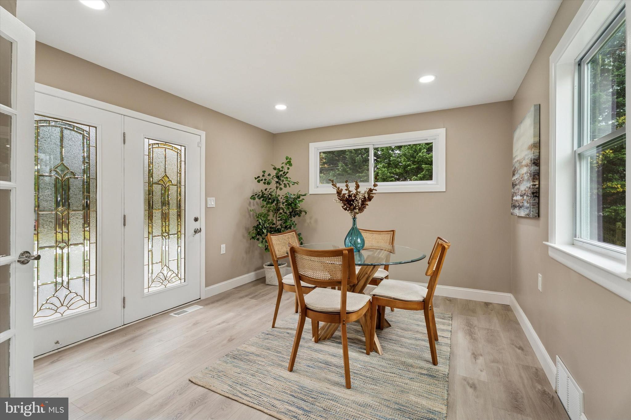 2710 East County Line Road Hatboro, PA 19040 - Photo 6 of 14 Gallery Image 6