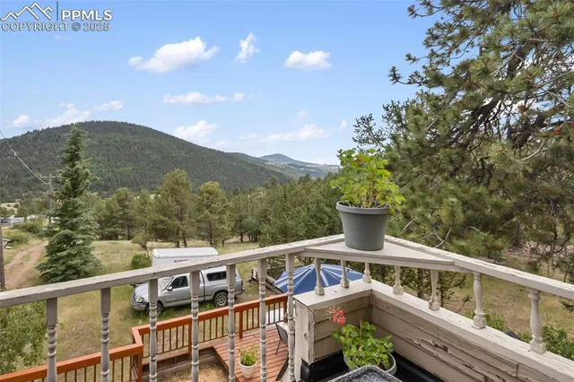 $475,000 | 410 Lee Avenue, Victor, CO 80860