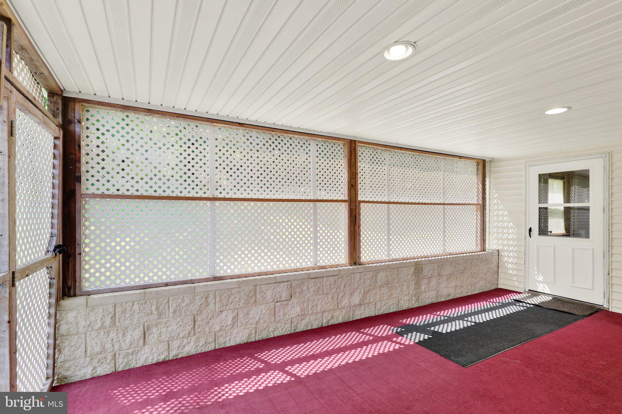 357 Twin County Road Morgantown, PA 19543 - Photo 30 of 39 Morinng Coffe Area
