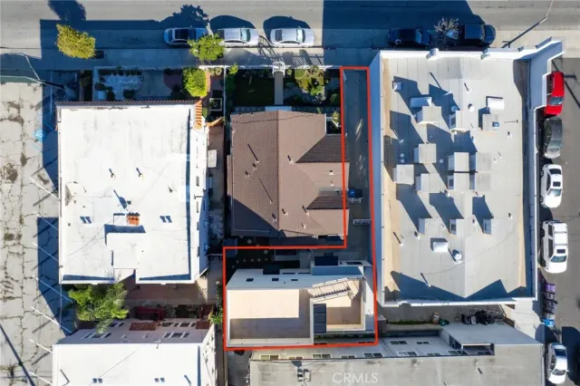 $4,395 | 2430 East 7th Street, Long Beach, CA 90814