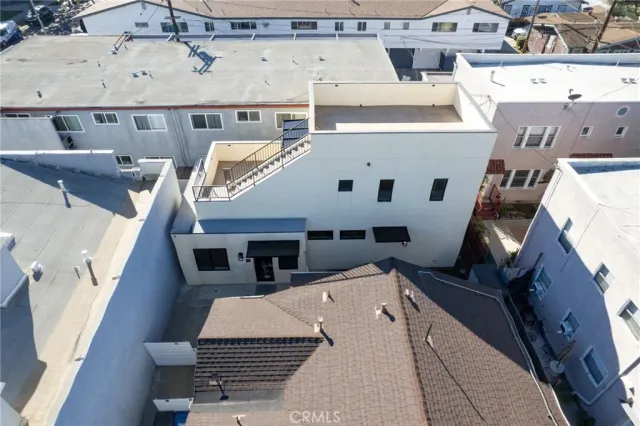 $4,395 | 2430 East 7th Street, Long Beach, CA 90814