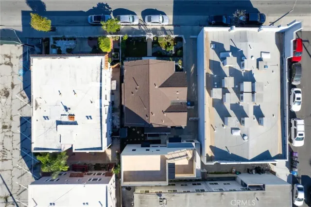 $4,395 | 2430 East 7th Street, Long Beach, CA 90814