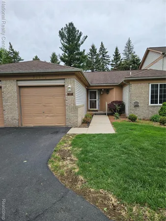 $174,900 | 35571 Pheasant Lane, Westland, MI 48185