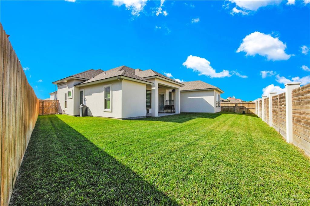 1515 Duke Street Mission, TX 78572 - Photo 24 of 33 a view of a house with backyard