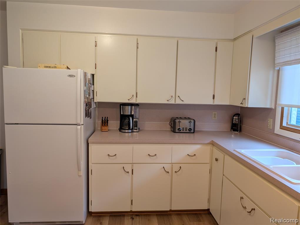 411 Cleveland Street Bad Axe, MI 48413 - Photo 19 of 56