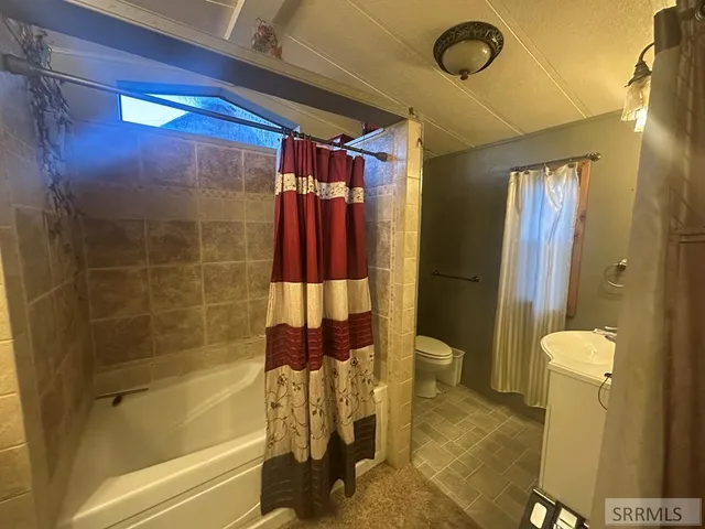 $1,000 | 315 West Oak Street, Unit 9, Shelley, ID 83274