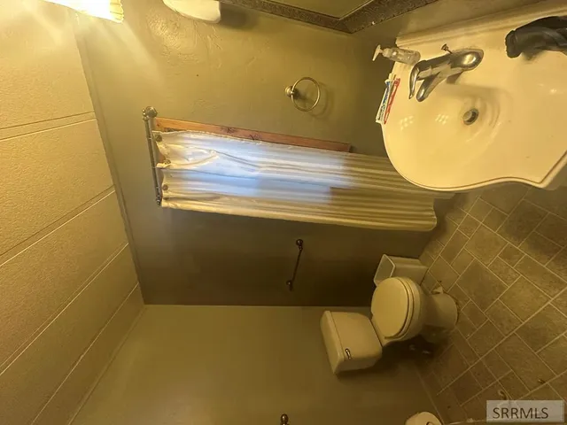 $1,000 | 315 West Oak Street, Unit 9, Shelley, ID 83274