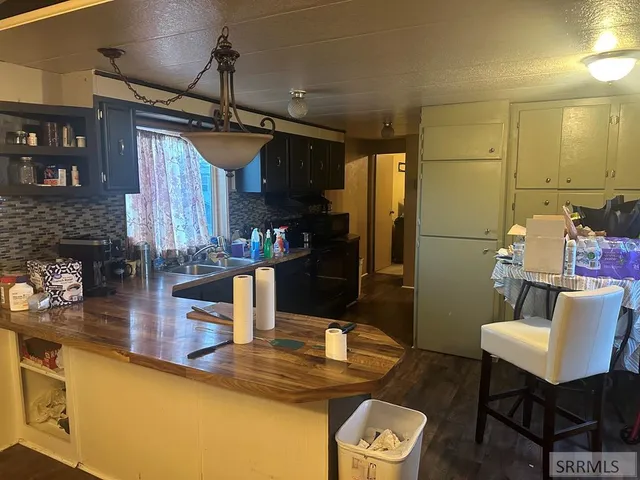 $1,000 | 315 West Oak Street, Unit 9, Shelley, ID 83274