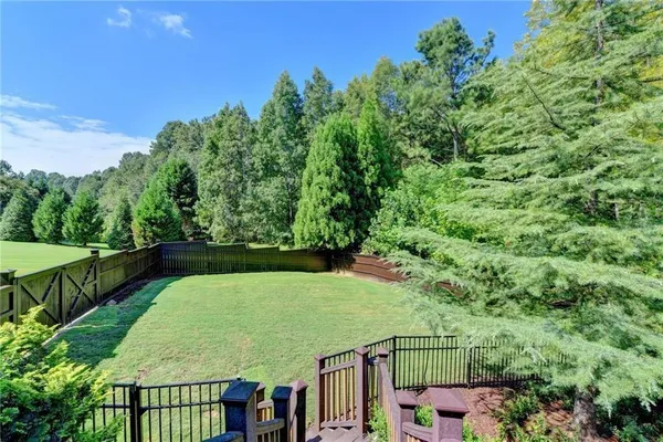 $850,000 | 1805 Silver Oak Drive Southeast, Bethlehem, GA 30620