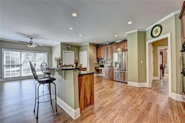 $850,000 | 1805 Silver Oak Drive Southeast, Bethlehem, GA 30620