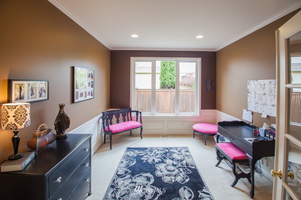 20809 39th Drive Southeast Bothell, WA 98021 - Photo 10 of 25
