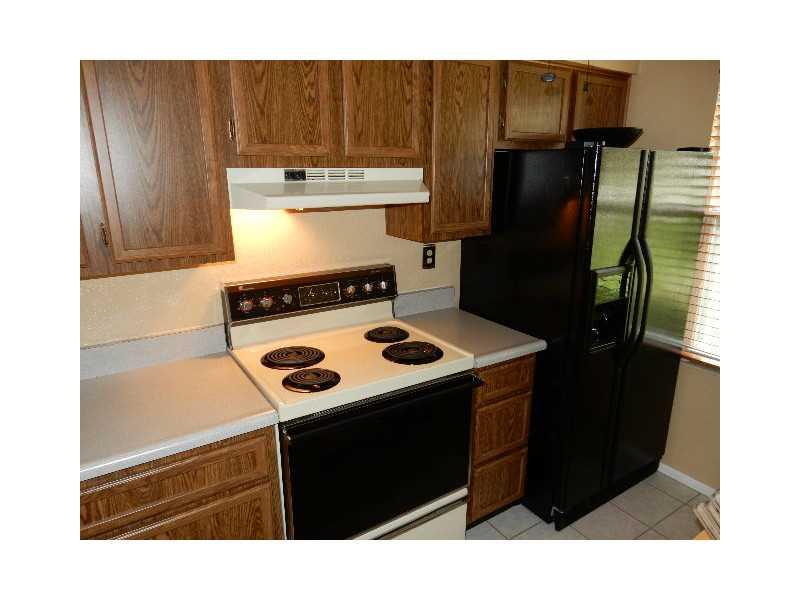 241 Shady Ridge Drive Monroeville, PA 15146 - Photo 8 of 25 Kitchen.