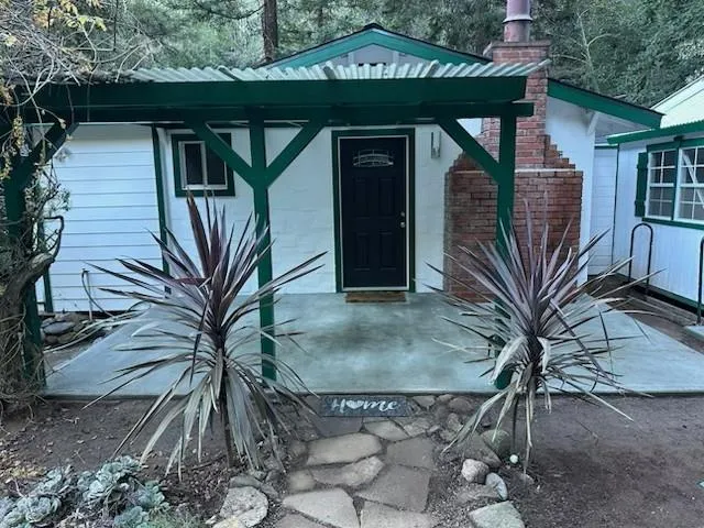 $2,600 | 14411 Big Basin Way, Unit 1, Boulder Creek, CA 95006