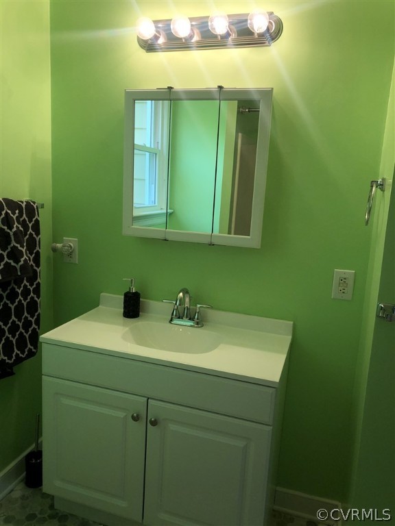 7410 Conifer Road North Chesterfield, VA 23237 - Photo 11 of 16 Bathroom New Vanity/Lights