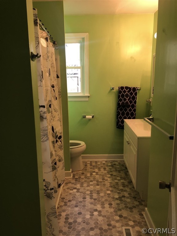 7410 Conifer Road North Chesterfield, VA 23237 - Photo 10 of 16 Bathroom New Vinyl Flooring