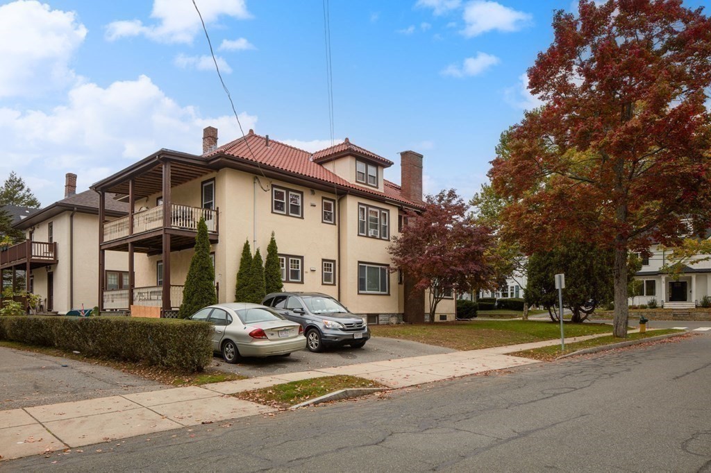 71 Payson Road, Unit 1 Belmont, MA 02478 - Photo 14 of 18 Gallery Image 14