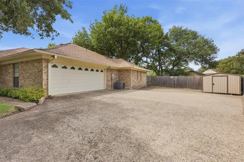 $475,000 | 1902 Red Cypress Court, Arlington, TX 76012
