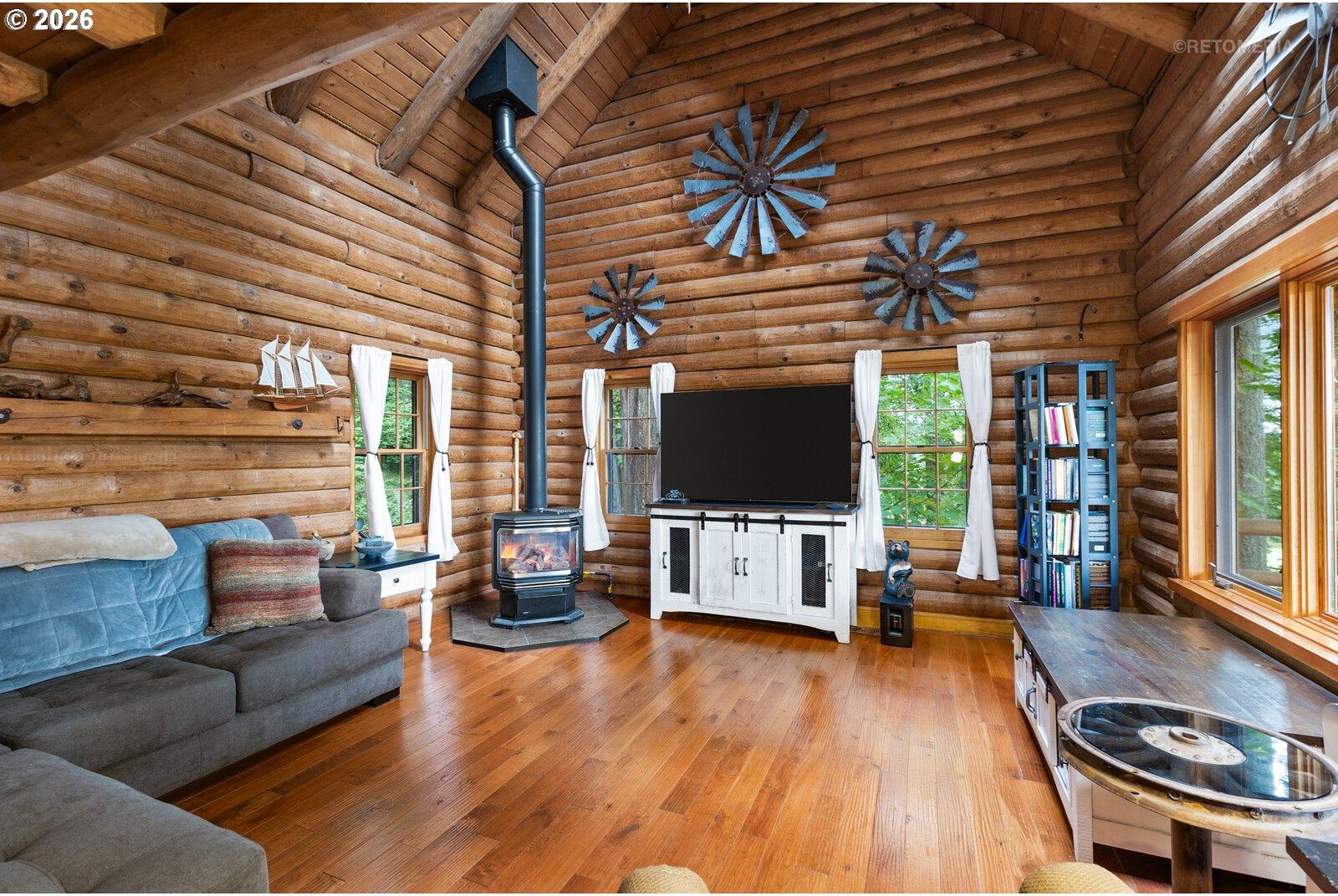 16351 South Hattan Road Oregon City, OR 97045 - Photo 5 of 34 Gallery Image 5