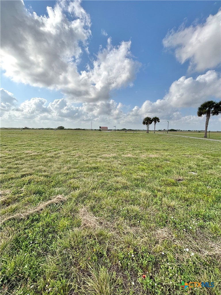 287 West Lago Loop Road Port O'Connor, TX 77982 - Photo 6 of 28
