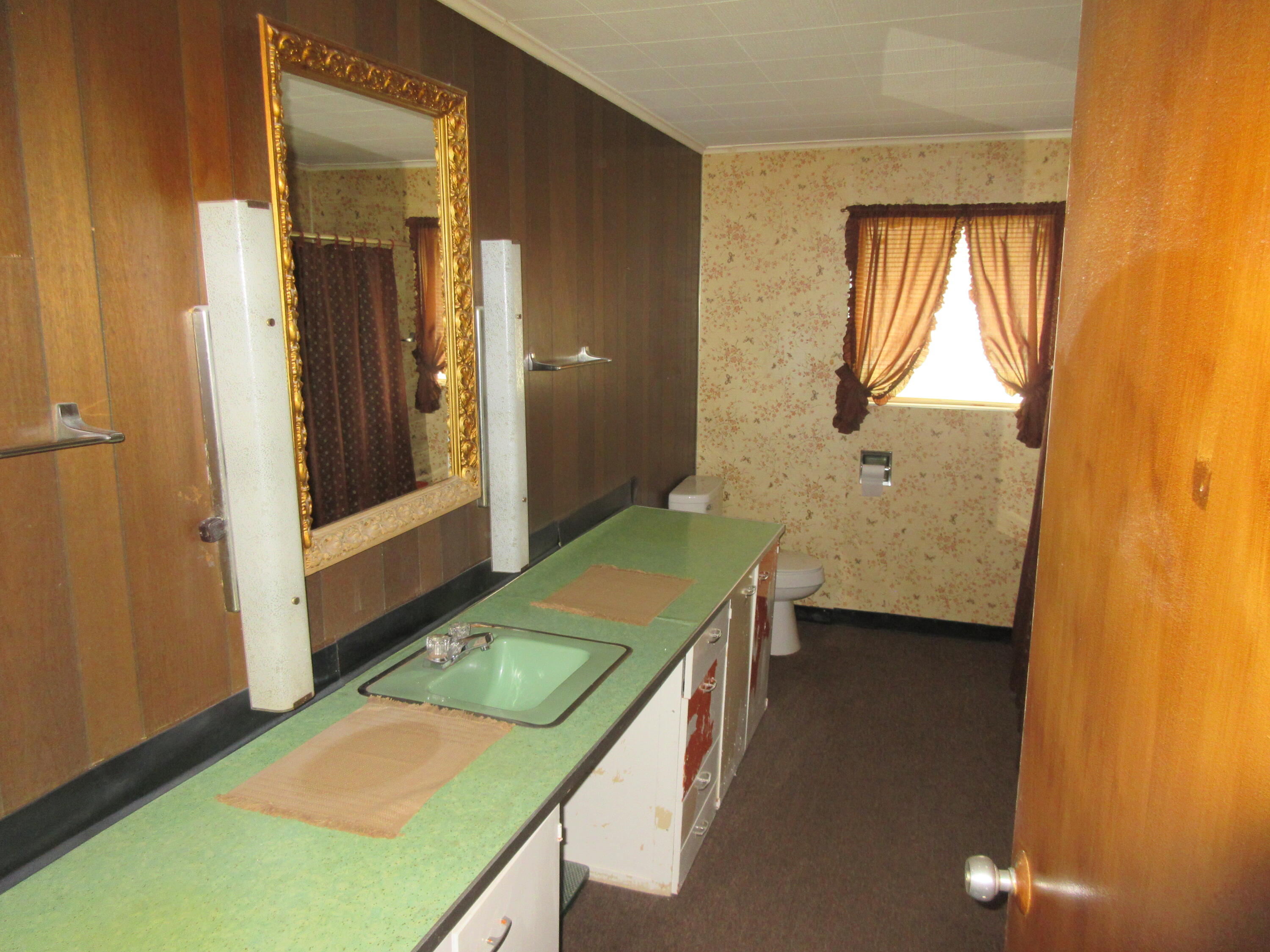 435 Horton Highway Fall Branch, TN 37656 - Photo 19 of 29 IMG_2952